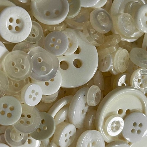 100g bulk lot bag buttons - bulk,