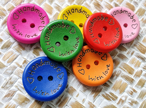 Assorted wooden round buttons - round,