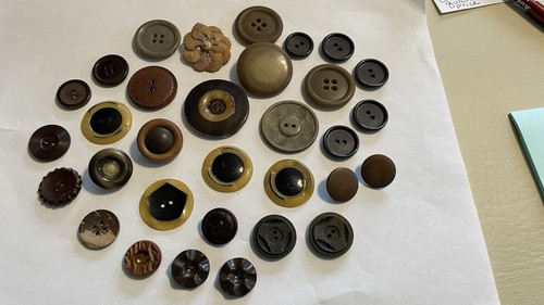Vintage assorted buttons brown - assorted,