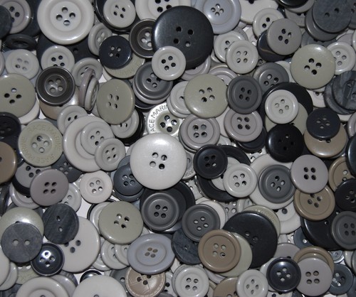 Mixed craft buttons bags - buttons, of