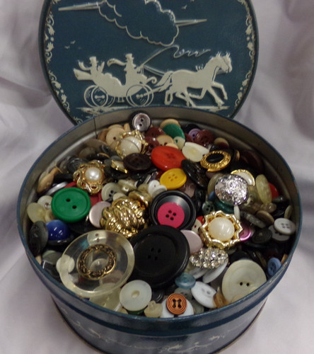 Vintage buttons mixed - mixed, 2.10