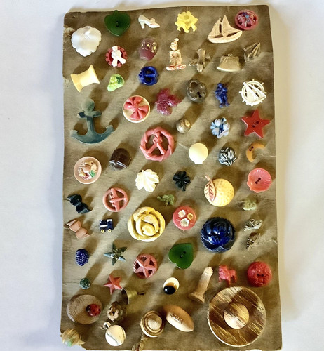 Collectors vintage button card - collectors,