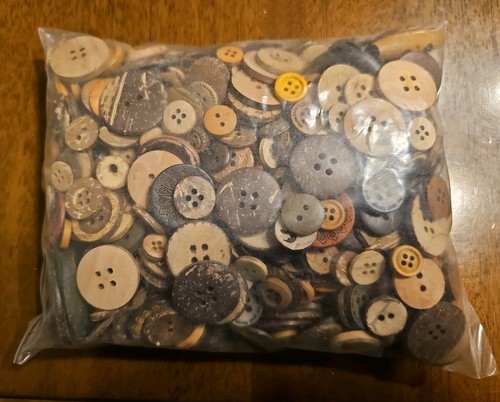 Mixed lot buttons 12oz - mixed,