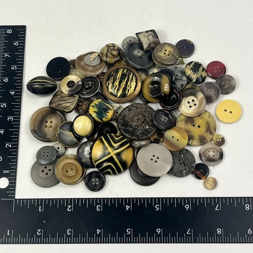 Vtg button lot mixed - vtg,