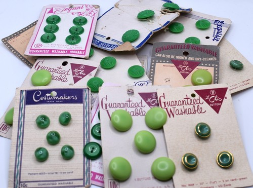Vintage green sewing button - vintage,