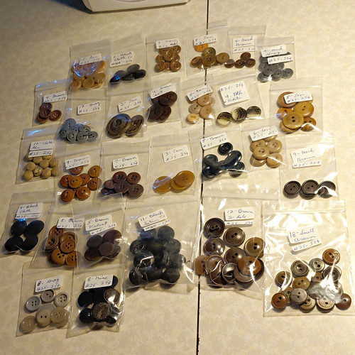 Vintage mixed lot - mixed, round