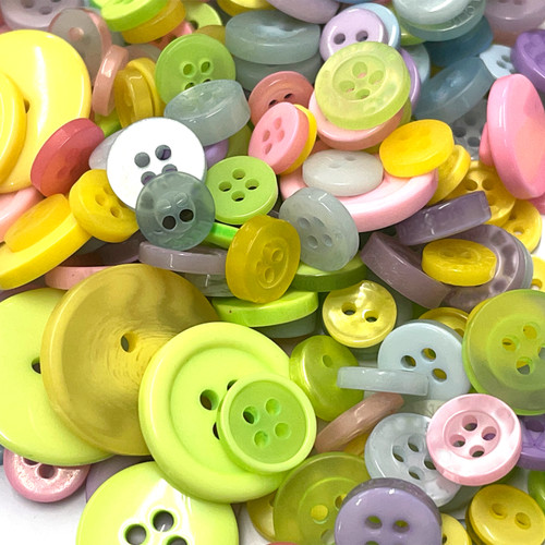 Assorted plastic round - assorted, buttons