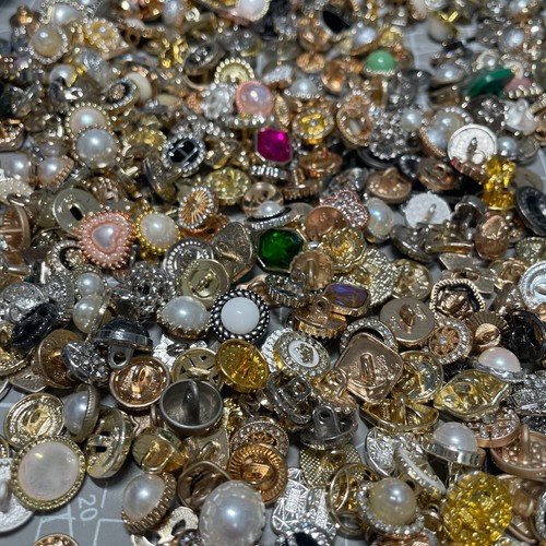 Vintage now sale - vintage-now, buttons
