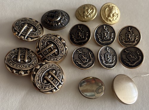 Button lot assorted - lot,