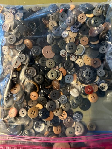 Lot vintage buttons - lot,